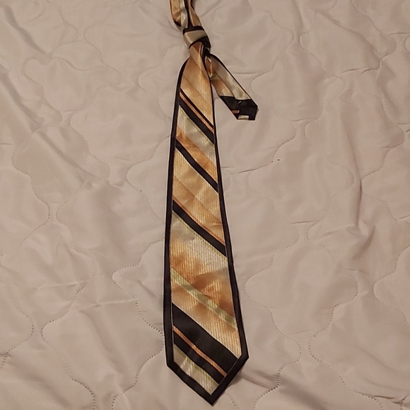 Men's ties - Picture 2 of 7